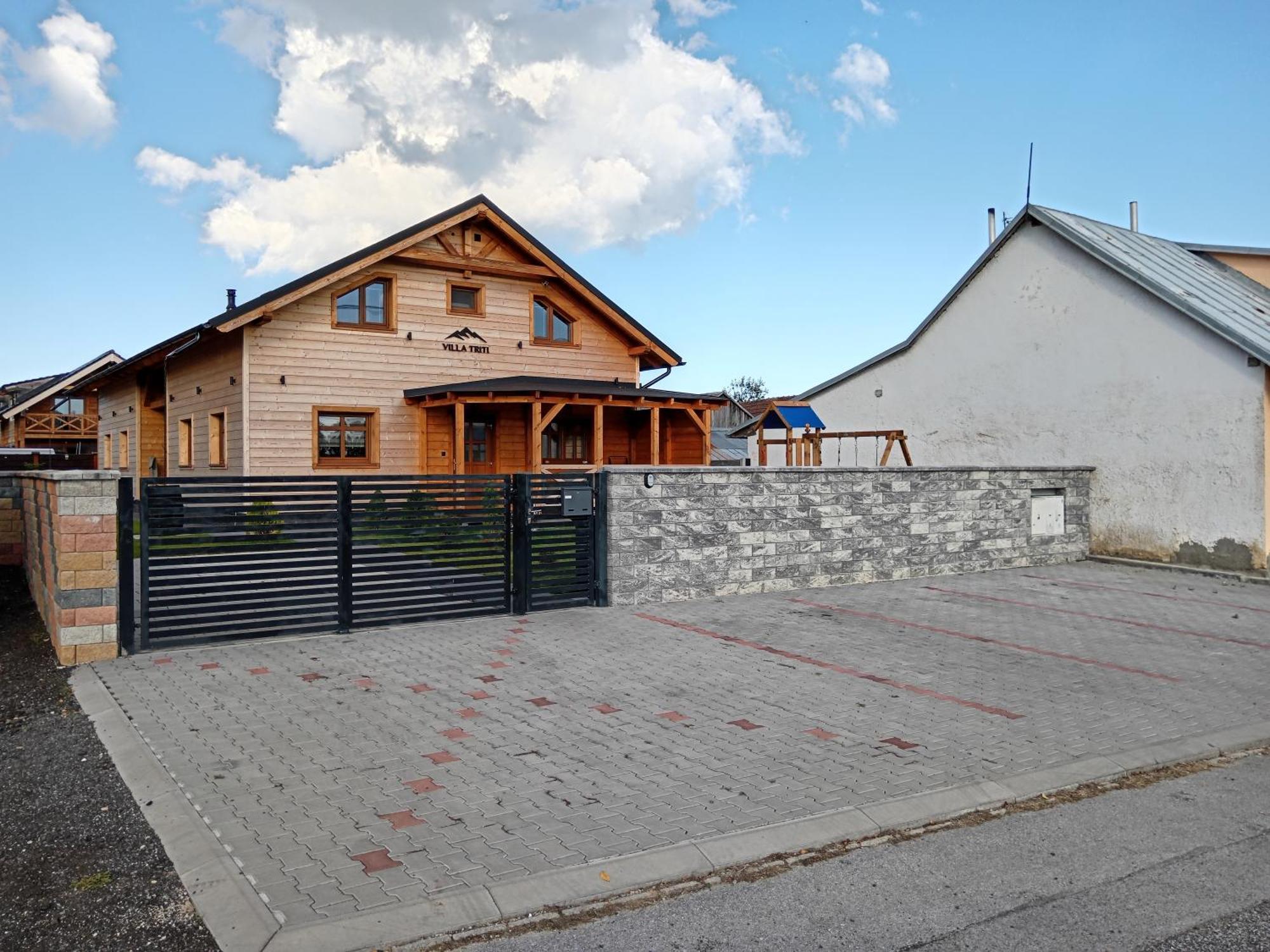 Stará Lesná Villa Triti מראה חיצוני תמונה